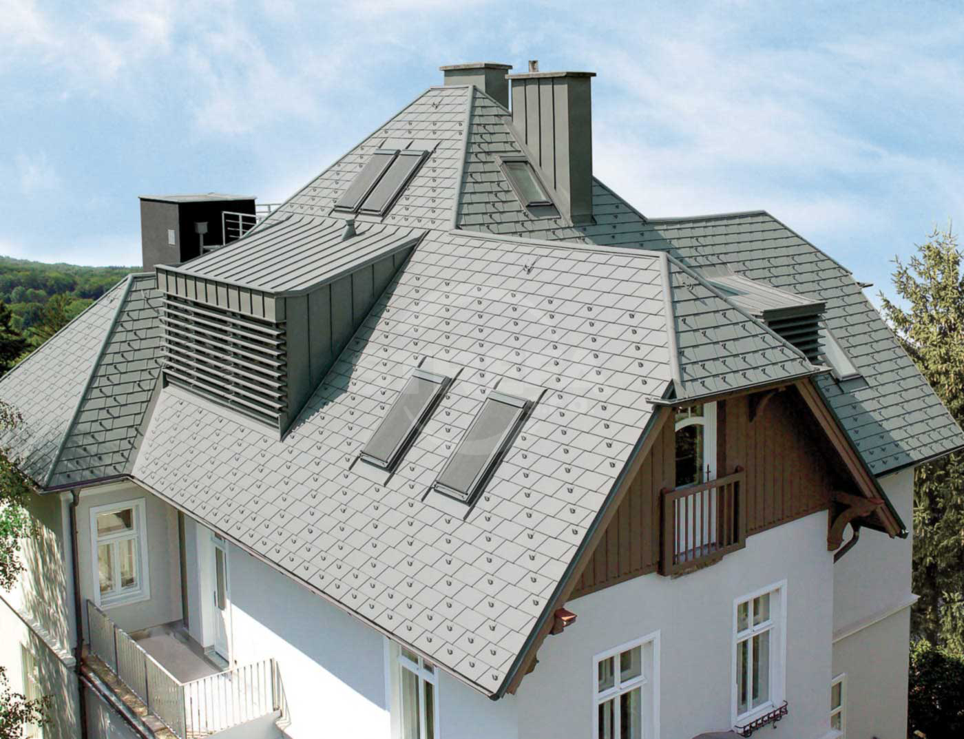 Falcovaná šindel, povrch stucco, Světle šedá P.10 Falcovaná šindel, povrch stucco, Světle šedá P.10